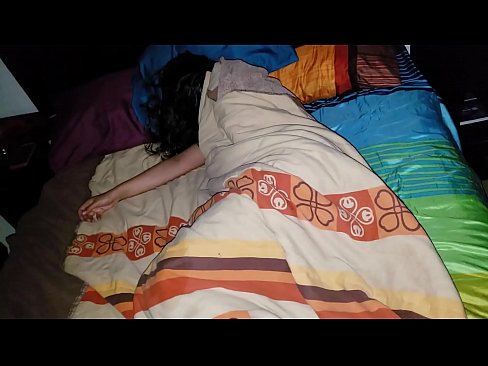 ❤️ Stepson rimprovera a so ghjovana matrigna mentre dorme. Porno à noi % co.porn-milf300.ru%